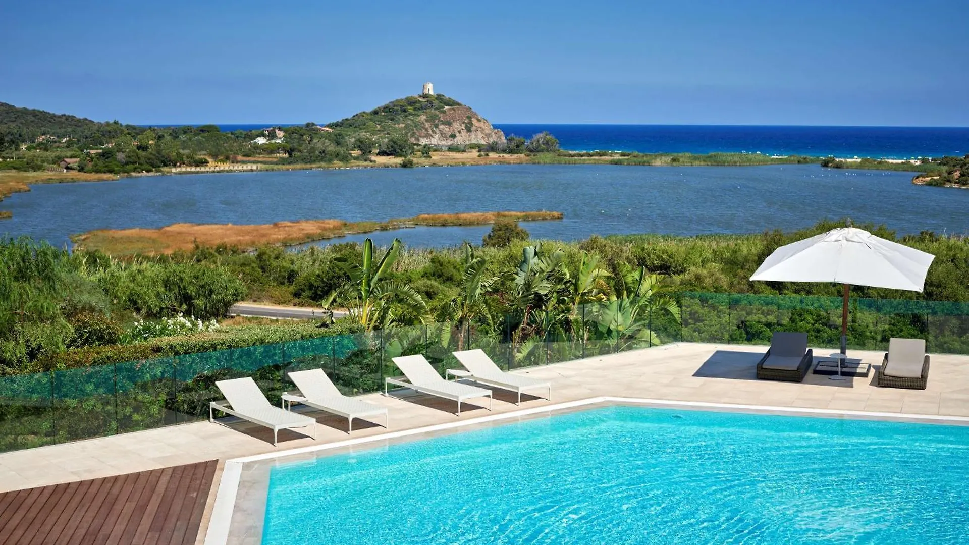 Conrad Chia Laguna Sardinia